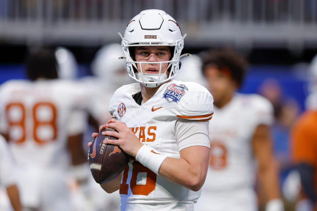 College football 2025: Looking ahead to marquee Week 1 showdown between Texas and Ohio State
