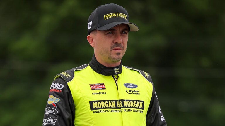 Frankie Muniz sidelined from NASCAR Truck Series ride after suffering broken wrist in home accident