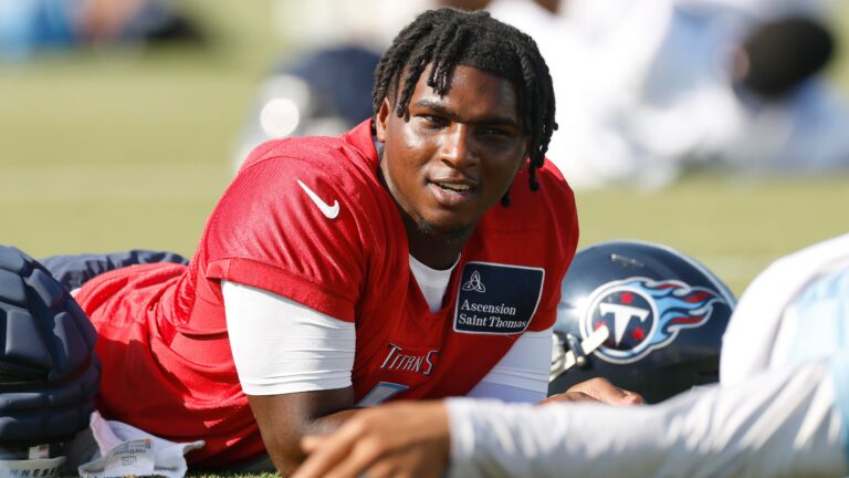 Cam Ward's welcome to the NFL rookie moment came at the perfect time in Titans-Bucs joint practice