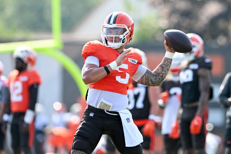 Browns QB competition: How did Dillon Gabriel perform in joint practice? What's Shedeur Sanders' status?