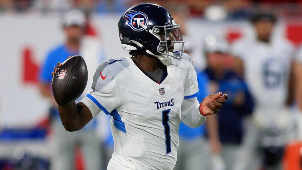 How Cam Ward preseason compares to recent No. 1 QB draft picks, Titans' Brian Callahan expresses confidence