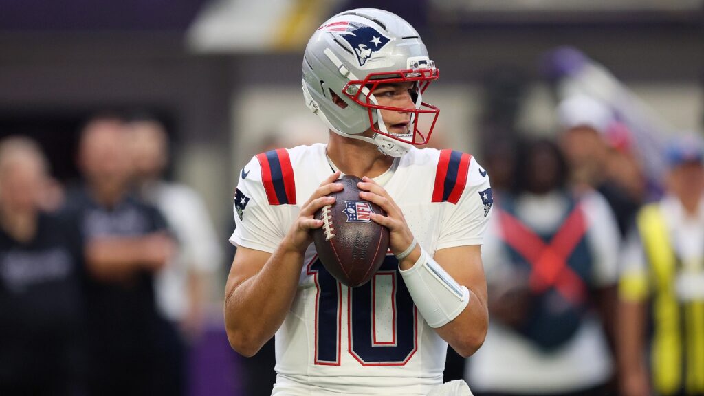 Fantasy Football Quarterback Rankings Tiers 5.0 August, 25: Jamey Eisenberg's guide for grabbing value at QB