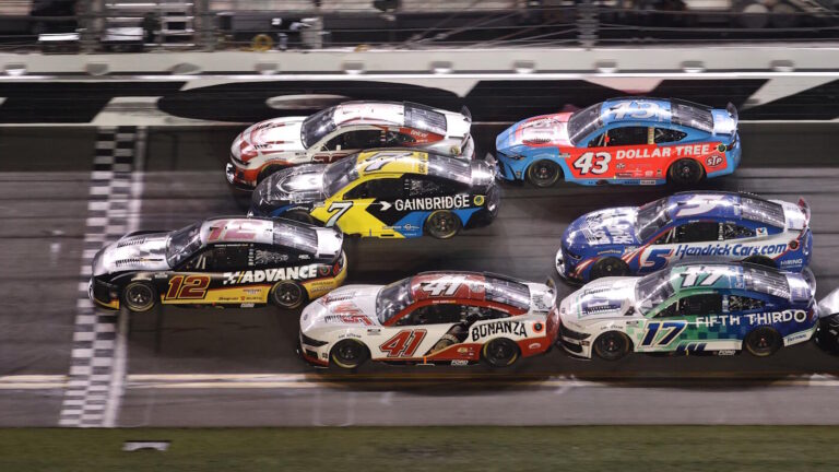 2025 Coke Zero Sugar 400 results: Ryan Blaney wins with last-lap pass at Daytona in thrilling four-wide finish