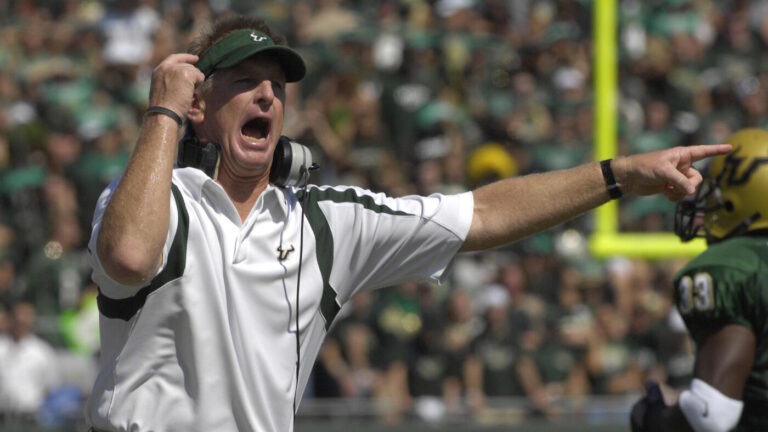 Former USF coach Jim Leavitt arrested on battery, grand theft charges