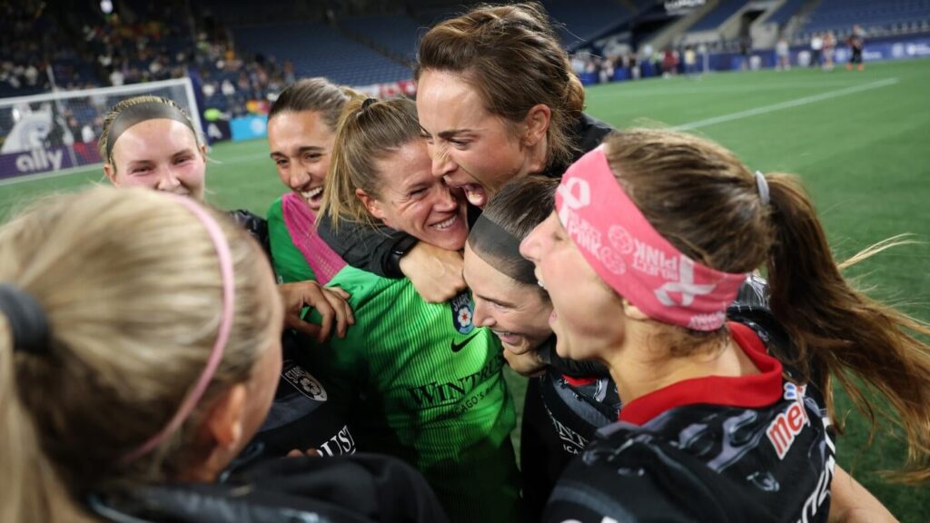 NWSL Team of the Week: Chicago Stars' Alyssa Naeher gets double honors with late-game heroics