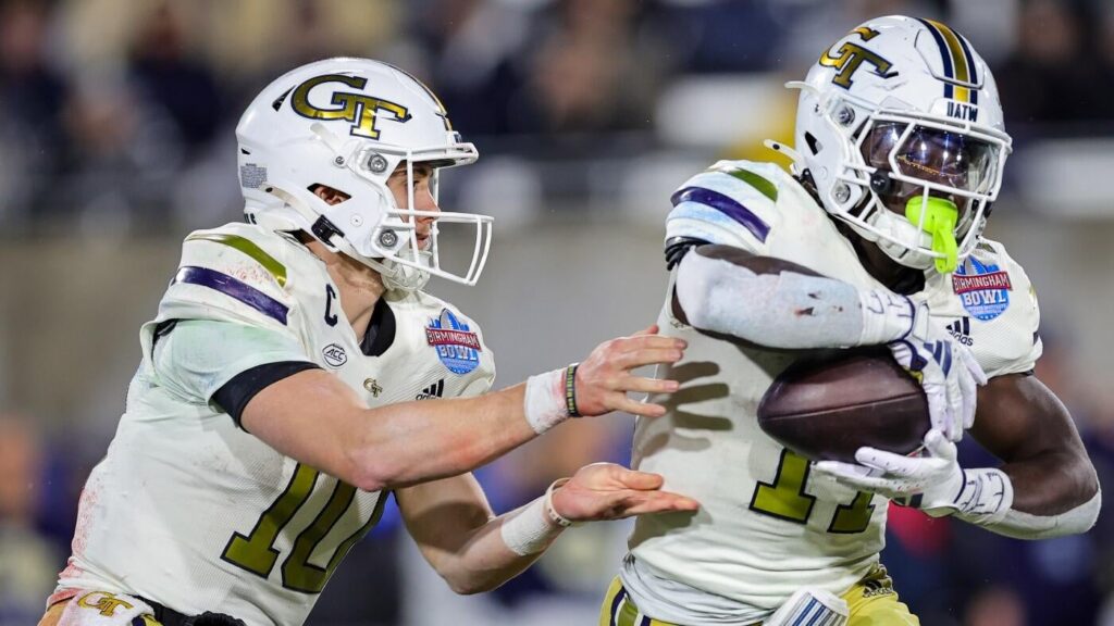 Colorado vs. Georgia Tech prediction, odds: Model reveals top free college football picks for Week 1 on Friday