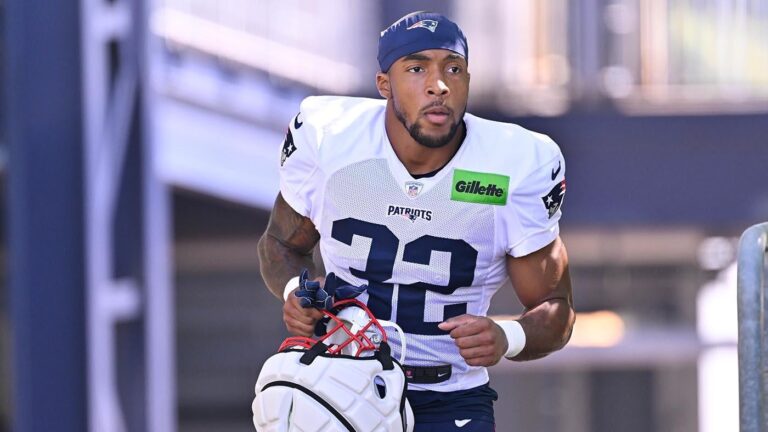 WATCH: Patriots rookie TreVeyon Henderson scores 100-yard kick-return TD on electrifying first NFL touch