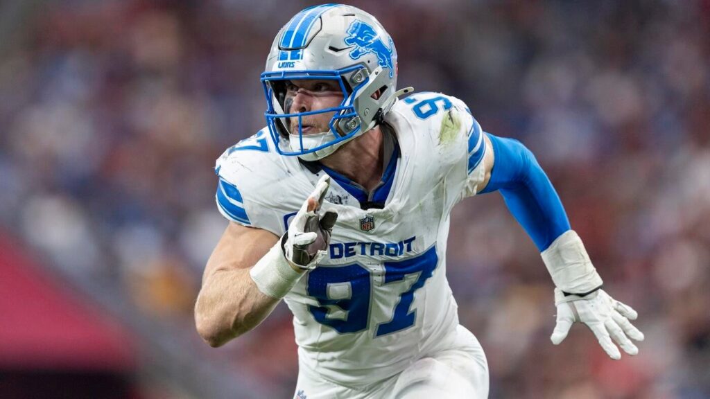 Lions' Aidan Hutchinson addresses eligibility for historic extension: 'Been pretty hands-off with the process'