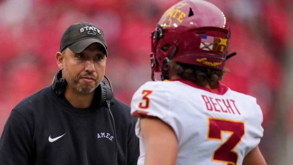 2025 Week 0 college football betting picks, Vegas odds, top bets: This college football parlay pays almost 6-1