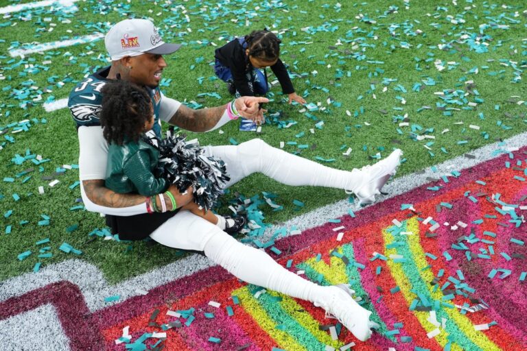 Vikings' Isaiah Rodgers explains why he won't show his Eagles Super Bowl ring to new teammates