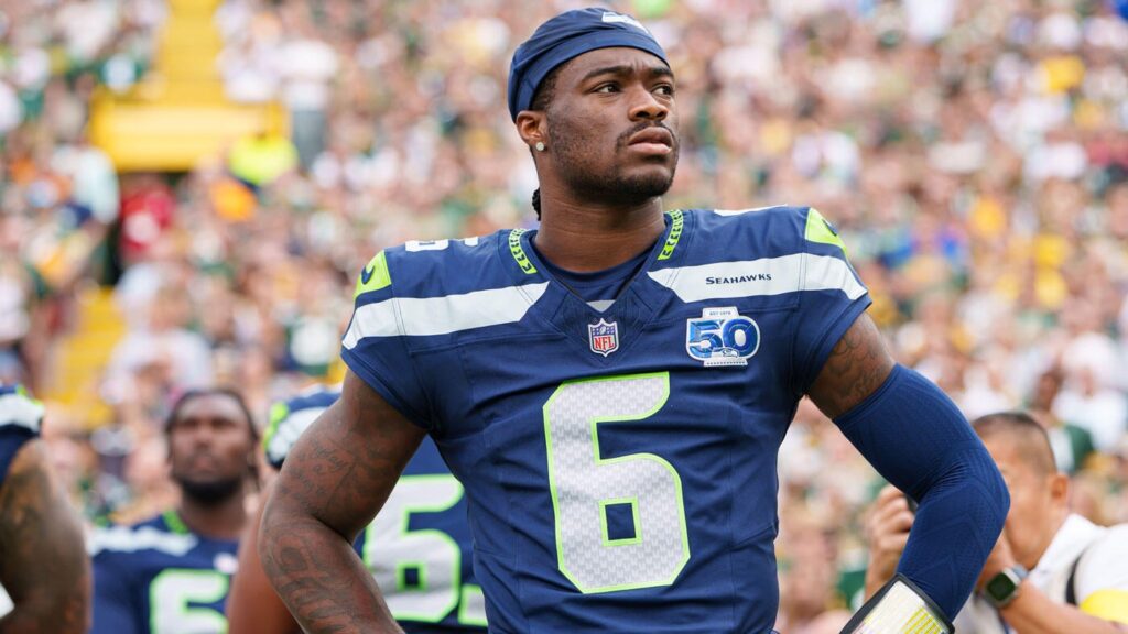 Seahawks coach Mike Macdonald suggests plans for backup QB Jalen Milroe to have packages with starting offense