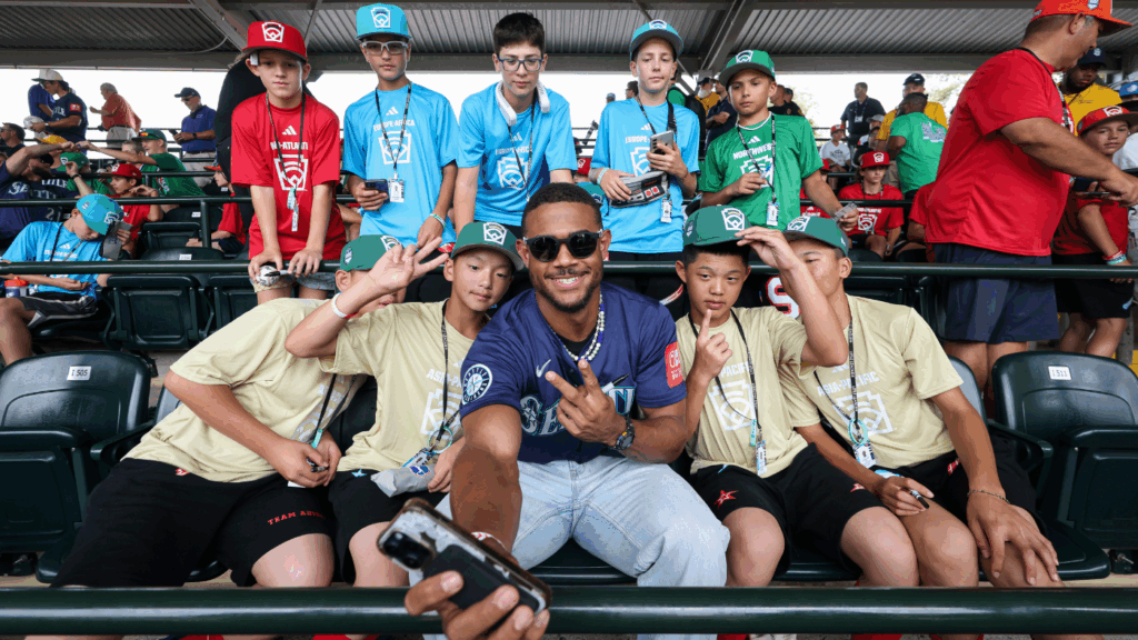 Where to watch Mets vs. Mariners in MLB Little League Classic: TV channel, live stream for Williamsport game