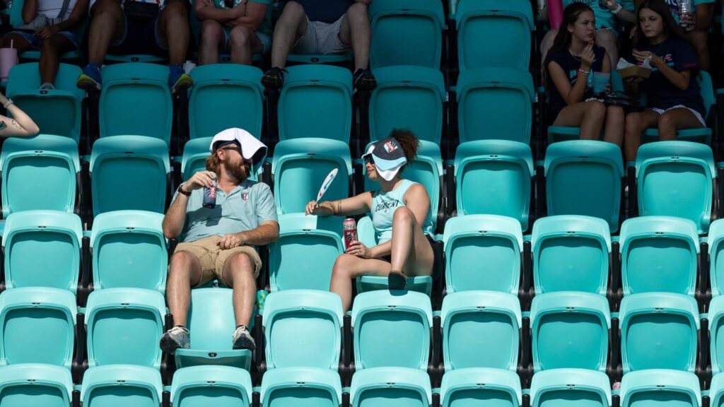 How the NWSL initiated an extreme heat delay for the Kansas City Current vs. Orlando Pride game