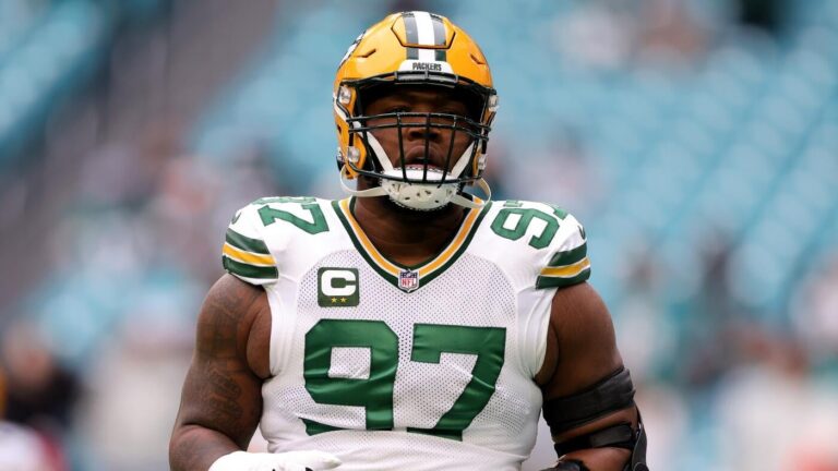 What to know about Kenny Clark, the key piece returning to Cowboys in the shocking Micah Parsons trade