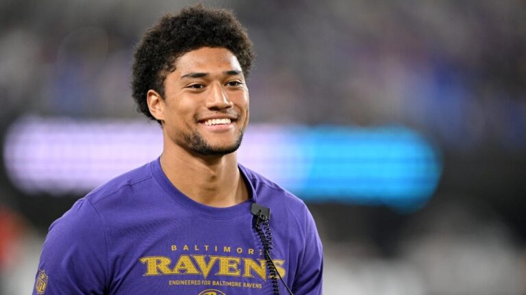 Ravens extend Kyle Hamilton, making him NFL's highest-paid safety with record-setting guaranteed money