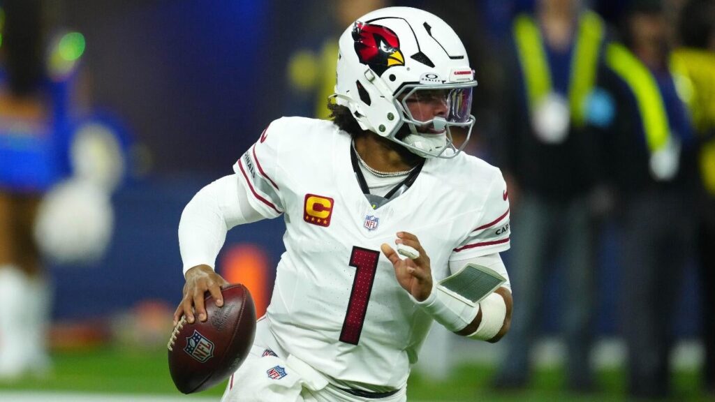 Fantasy Football 2025 rankings risers and fallers from training camp: Players to target and avoid in drafts