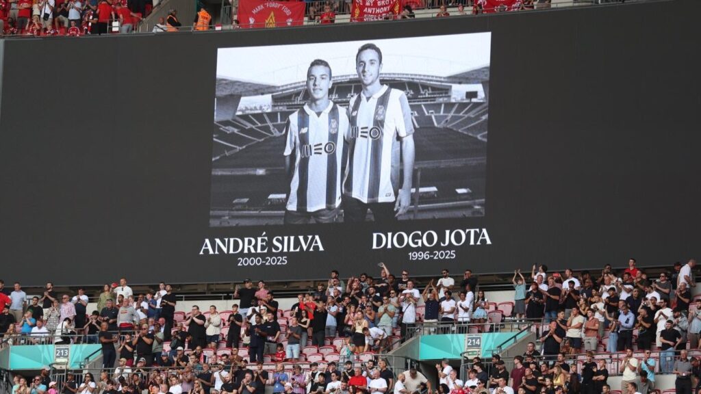 Liverpool boss Arne Slot calls noise during Diogo Jota tribute 'unlucky,' doesn't think there was ill will