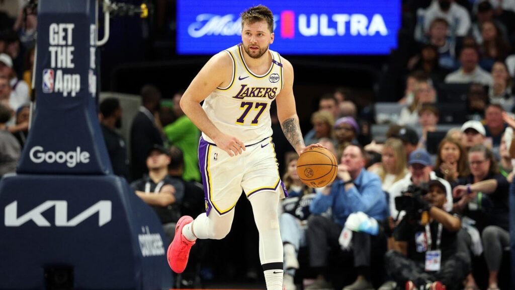 Luka Dončić told Lakers president Rob Pelinka, coach JJ Redick he doesn't want to wait to try and win a title
