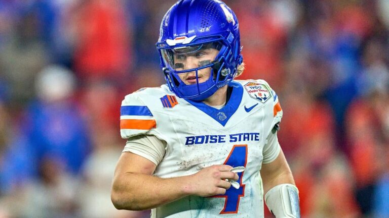 Boise State vs. South Florida prediction, odds, time: 2025 college football Week 1 picks by expert on 14-3 run