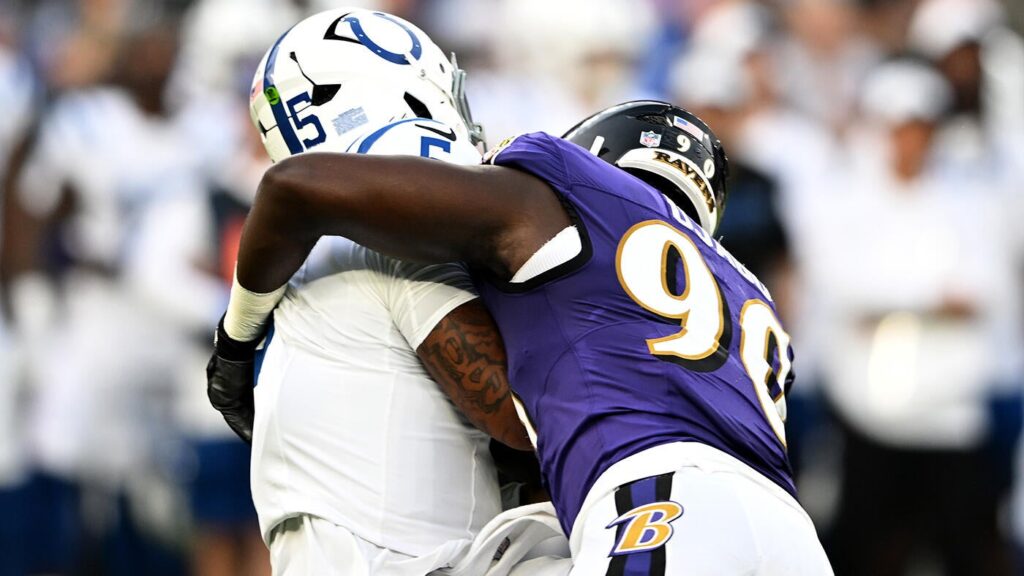 Colts already in trouble at quarterback after latest Anthony Richardson injury, shaky Daniel Jones debut