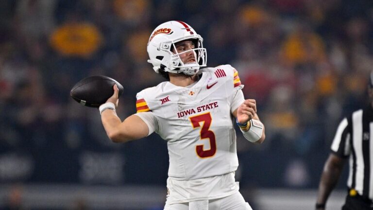 BetMGM betting picks, best Week 0 college football bets: How to bet Kansas State-Iowa State, Stanford-Hawaii