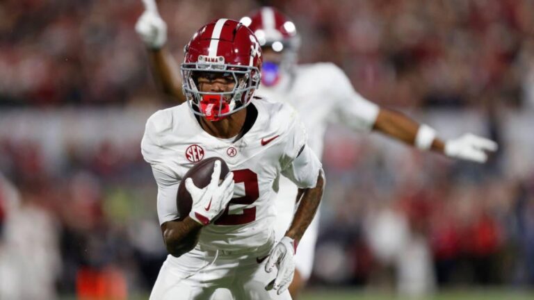 Alabama vs. Florida State prediction, pick, odds, spread: Marquee brands clash as Tide seek return to playoff