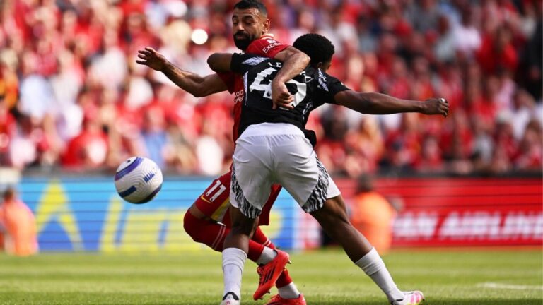 Liverpool vs. Arsenal: Three questions as Premier League heavyweights meet with momentum and more on the line