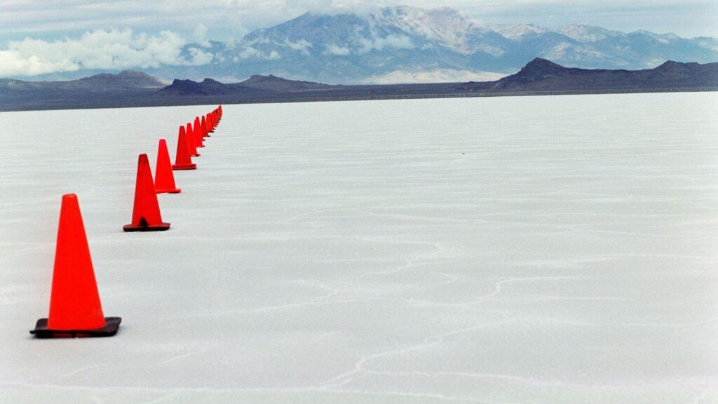 Driver Chris Raschke dies in crash exceeding 280 mph at Bonneville Salt Flats