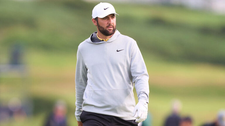 2025 Comcast Business Tour payout: Scottie Scheffler claims No. 1 spot over Rory McIlroy after regular season