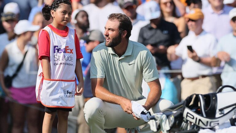 2025 St. Jude Championship picks, expert predictions, odds, field ranking, golf bets for FedEx Cup Playoffs