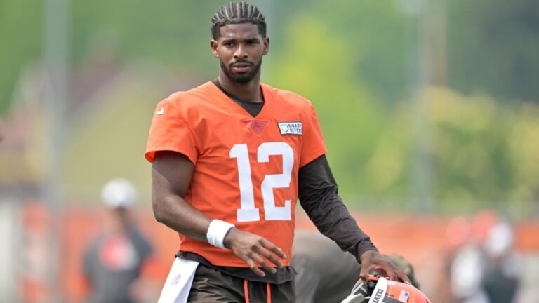 Training camp overreactions heading into Week 1 of preseason: Shedeur Sanders playing for roster spot?