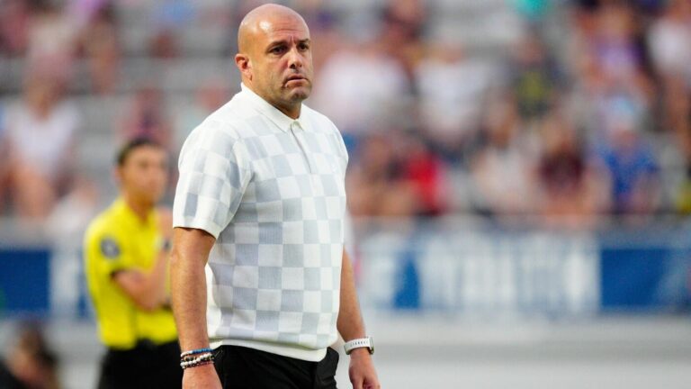 North Carolina Courage fire coach Sean Nahas, cite importance of a 'professional, competitive environment'