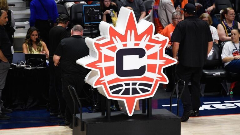 Connecticut governor 'fighting like heck' to keep Sun in state amid bid to purchase, relocate team to Boston