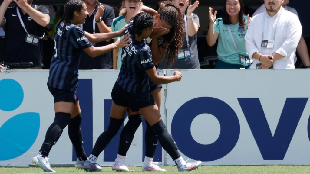 USWNT star Trinity Rodman makes emotional return from injury, needs just minutes to score game-winning golazo