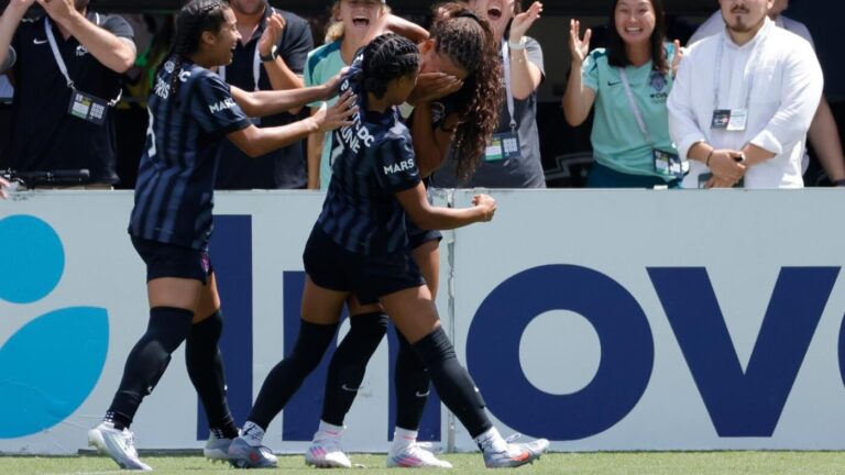 USWNT star Trinity Rodman makes emotional return from injury, needs just minutes to score game-winning golazo