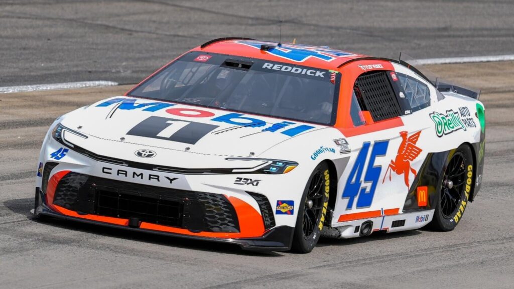 2025 Iowa Corn 350 picks, betting odds: 3 free NASCAR longshots to target at Iowa Speedway