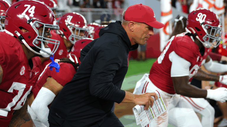 Alabama football predictions, betting preview: Expert shares best Crimson Tide futures bet for 2025