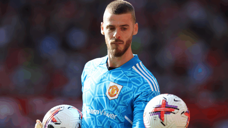 Strangest transfer deadline day moments: Why Manchester United have the world's most famous fax machine, more