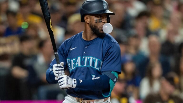 Fantasy Baseball Injury Rankings: Top 50 IL stashes reflect renewed hopes for Shane Bieber, Victor Robles