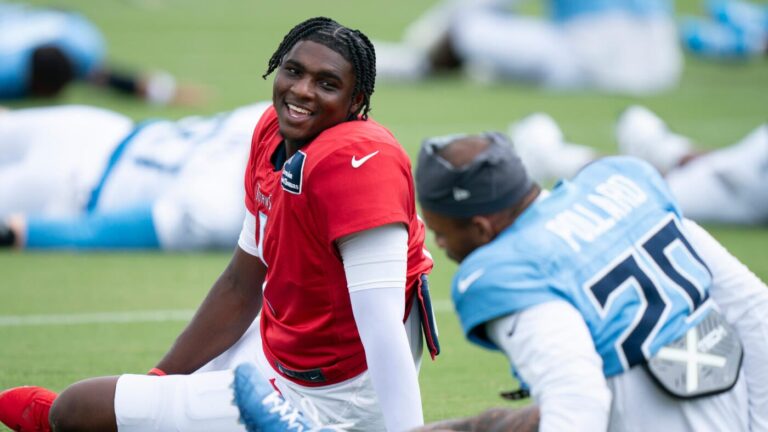 Top NFL turnaround candidates: Which teams are best bets to go from worst to first in division?