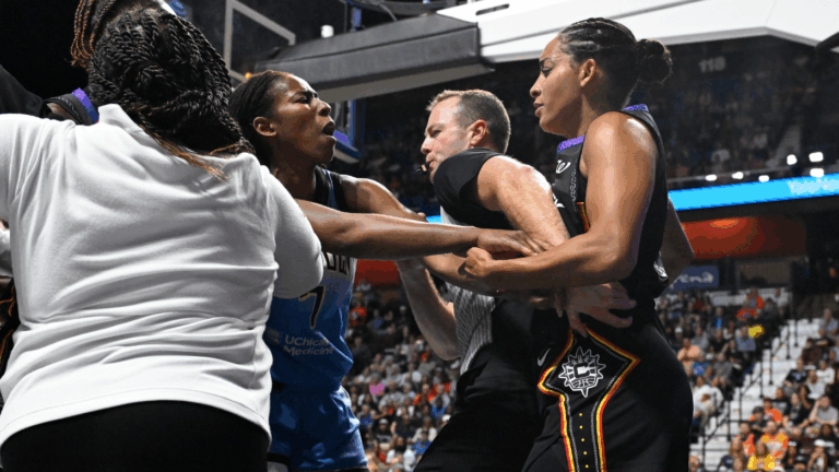 WATCH: Three players ejected in Sky vs. Sun game after skirmish under the basket