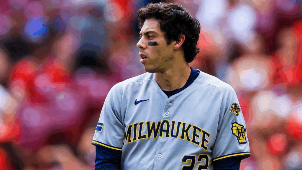 Brewers' winning streak snapped at 14 as Reds' walk-off gives Milwaukee its first loss of August