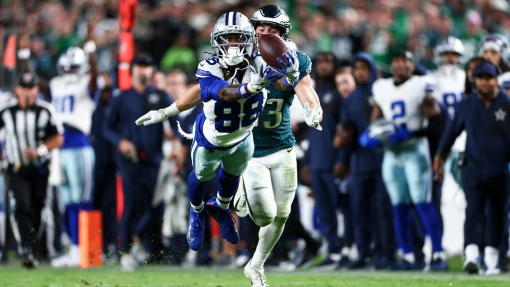 Cowboys WR CeeDee Lamb takes 'full accountability' for drops against Philadelphia Eagles