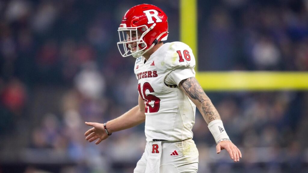 Rutgers vs. Iowa prediction, odds, start time: 2025 college football Week 4 picks, bets by expert on 11-2 roll