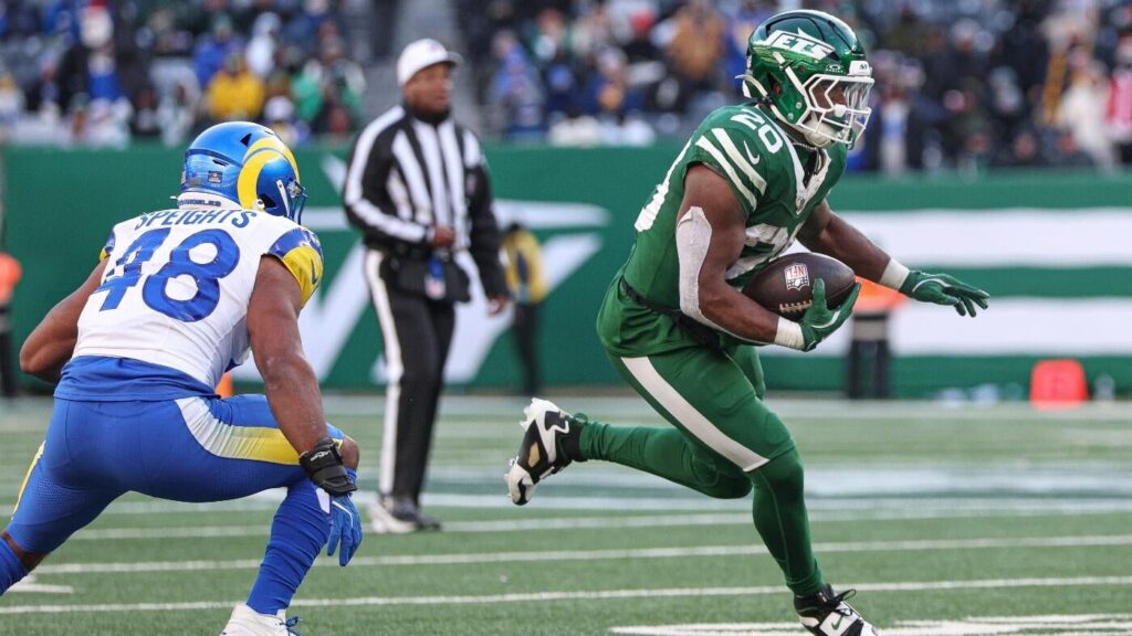 Jets vs. Dolphins prediction, odds, time: 2025 NFL Week 4 Monday Night Football picks from proven model