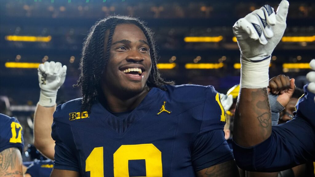 Why more teams are turning to true freshman QBs in 2025 -- and which ones will see the field be next?