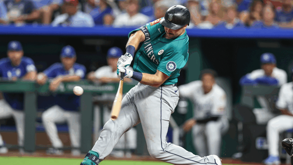 Cal Raleigh breaks Mickey Mantle's switch-hitter HR record, ties Ken Griffey Jr. for Mariners' all-time mark