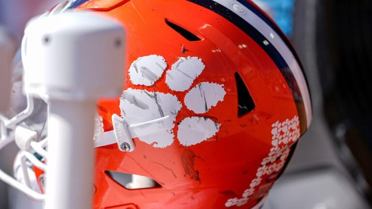 LOOK: Clemson's bus damaged after hitting light pole in another bizarre off-field mishap for Tigers