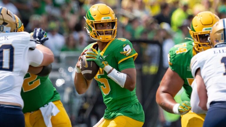 2025 Week 5 college football bets, betting odds, free picks: Model backing Oregon, Notre Dame on Sept. 27