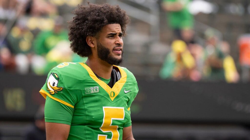 Oregon QB Dante Moore: Mike Gundy's comments were 'like attacking my dad' before Ducks beatdown of Cowboys